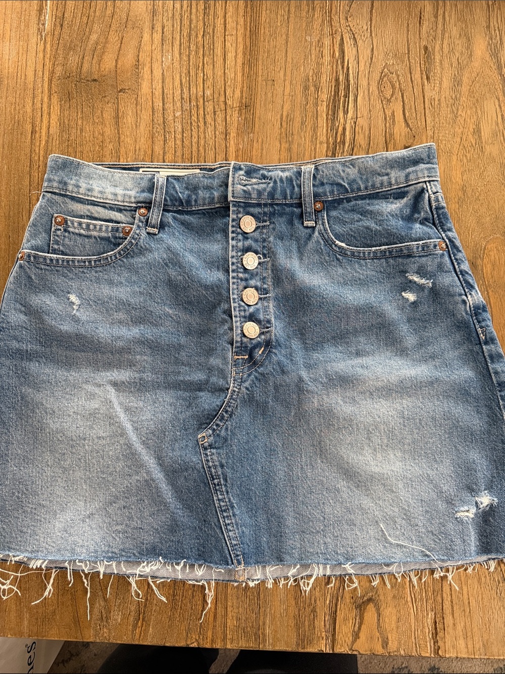 Gap Women’s Denim Button-Front Mini Skirt in Washed Blue, Size 8P